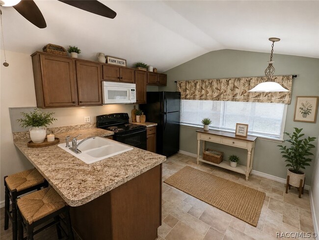 Photo - 7090 N Palmer Way