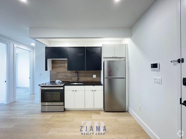 Building Photo - 1629 Brooklyn Ave Unit 4C Rental