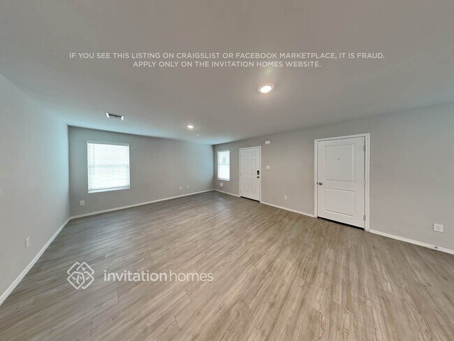 Photo - 7310 Adaja Riv