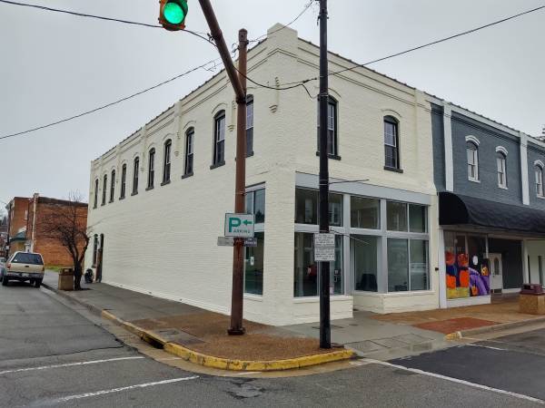 Photo - 204 Jefferson Ave N