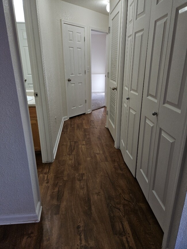 Photo - 204 Country West Rd