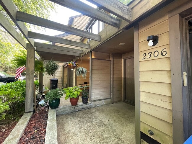 Photo - AWESOME TOWN HOME STEPS AWAY FROM BEACH ACCESS