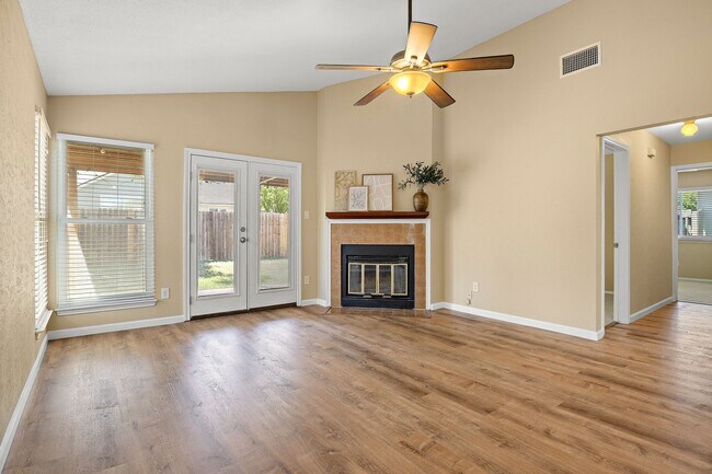 Photo - Quaint in Quail Hollow