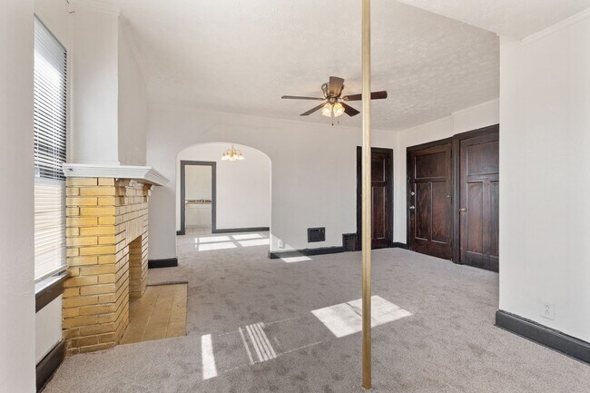 Photo - Quaint 1 Bedroom Apartment Unit 603-4