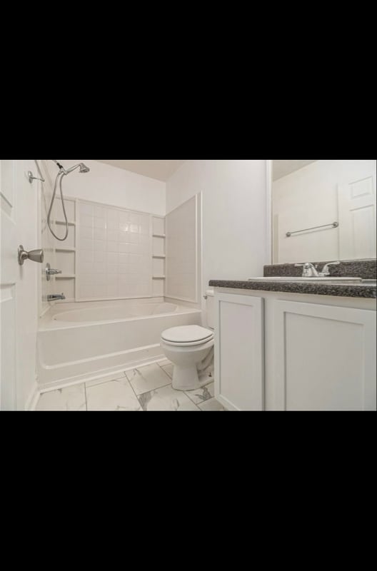 Photo - 2418 Piering Dr