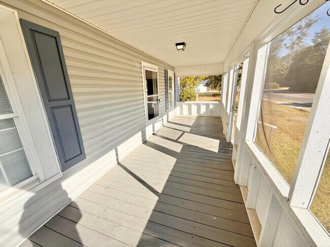 Photo - 118 S Tillman St