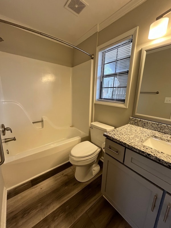 Photo - 589 Star Light Dr