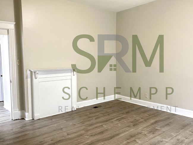 Photo - 3 Bedroom house with bonus room in Portland!- Section 8 accepted