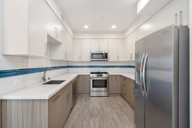 Photo - 5550 Bonner Ave Unit 406