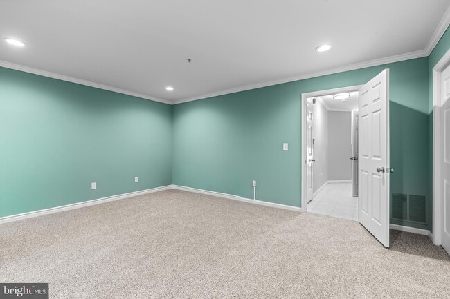 Photo - 310 Pintail Ln