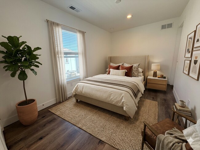 Photo - 3601 E Wyoming Ave