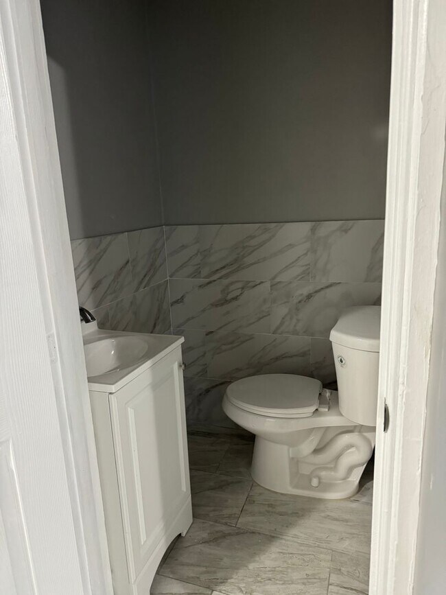 Spacious Remodeled Home in Binghamton, NY Rental For Rent in Binghamton