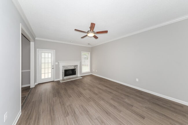 Photo - 1155 Amberley Woods Dr Casa