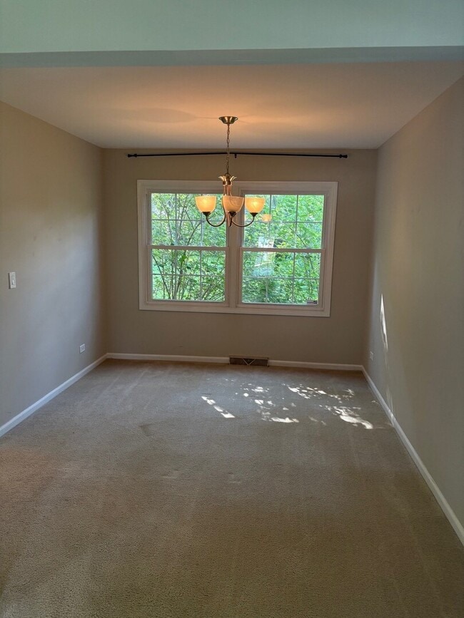 Photo - 1613 Clyde Dr