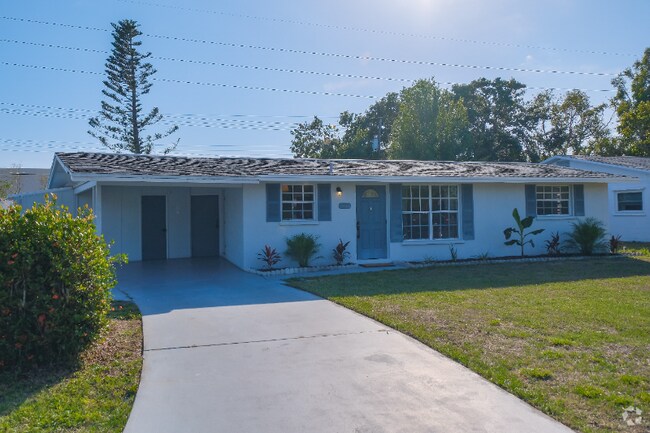 Building Photo - 1752 Banyan Dr Rental