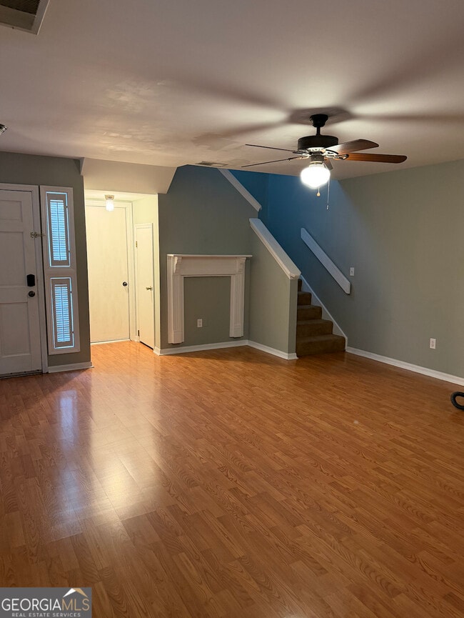 Photo - 203 Millers Trace Dr