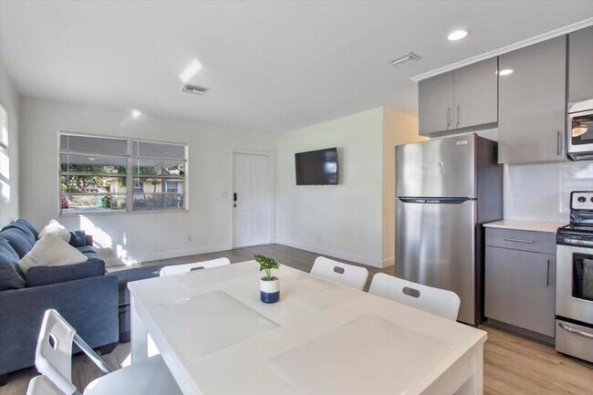 Photo - 113 Phippen Waiters Rd