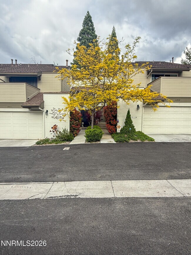 Photo - 4011 Bluegrass Ct