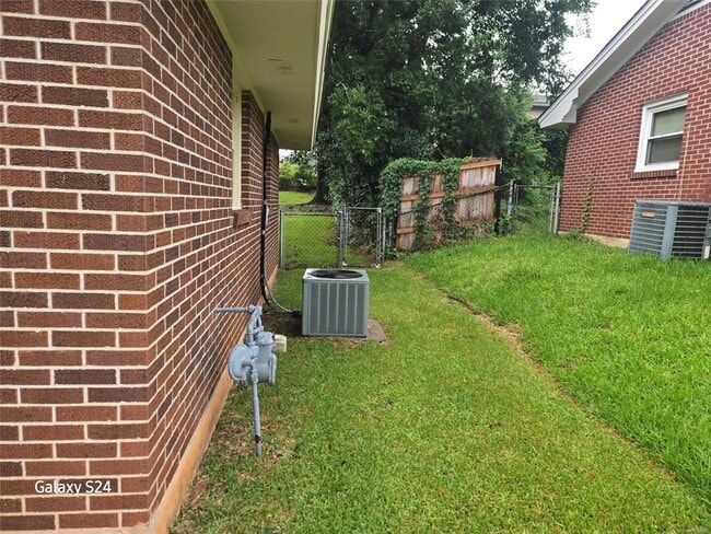 Photo - 3845 Bienville Rd