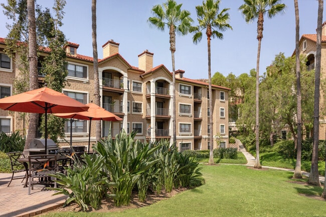 Monte Vista Apartment Homes