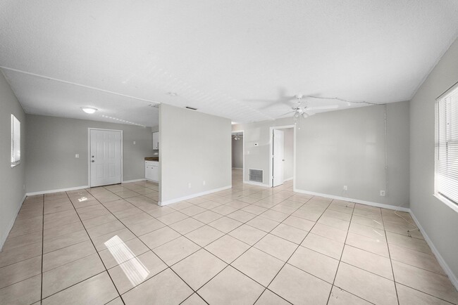 Photo - 5537-5539 10th Ave Unit 5537 10th Ave