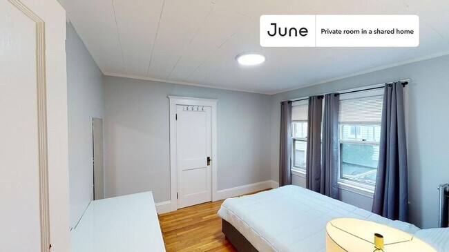 Photo - Room in Shared 3 bed/1 bath home Unit B