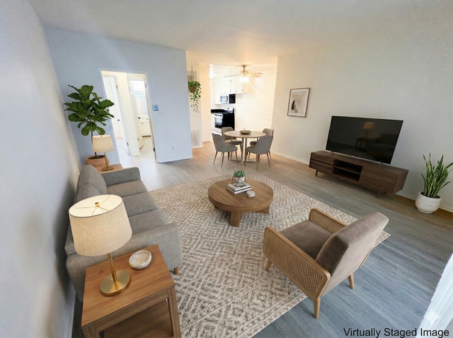 Photo - 10907 Fruitland Dr