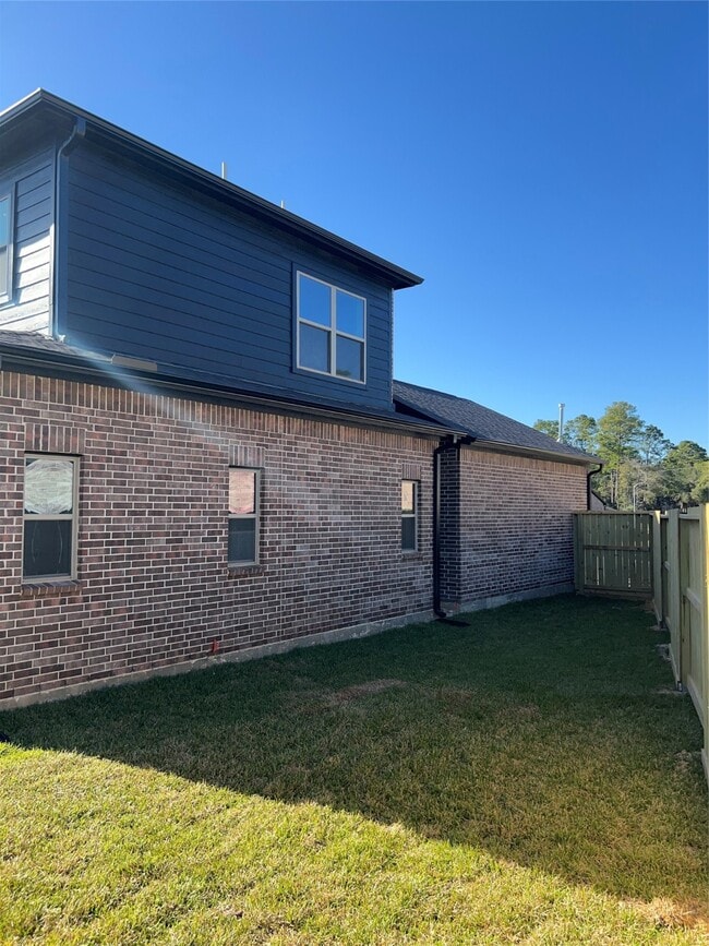 Photo - 2511 Martinas Ct