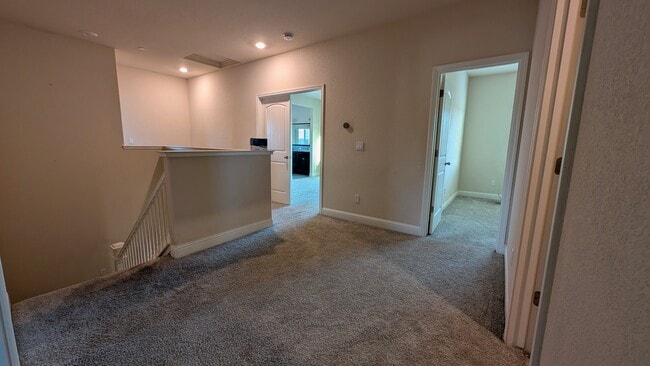 Photo - 2306 Malaspina Dr