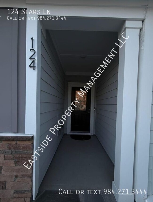 Photo - 124 Sears Ln