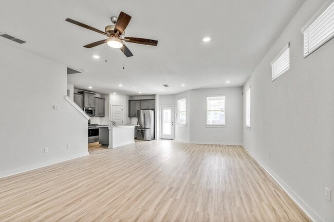 Photo - 223 Garner Dr