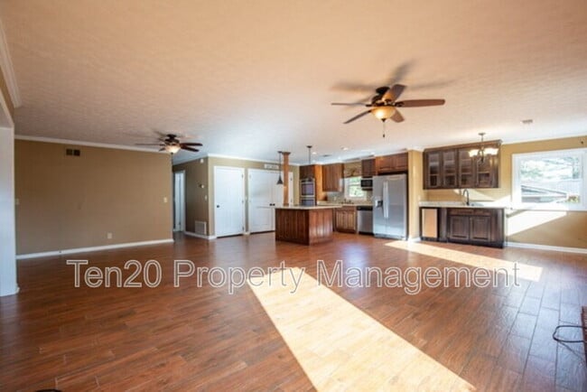 Photo - 2813 Edgewood Rd