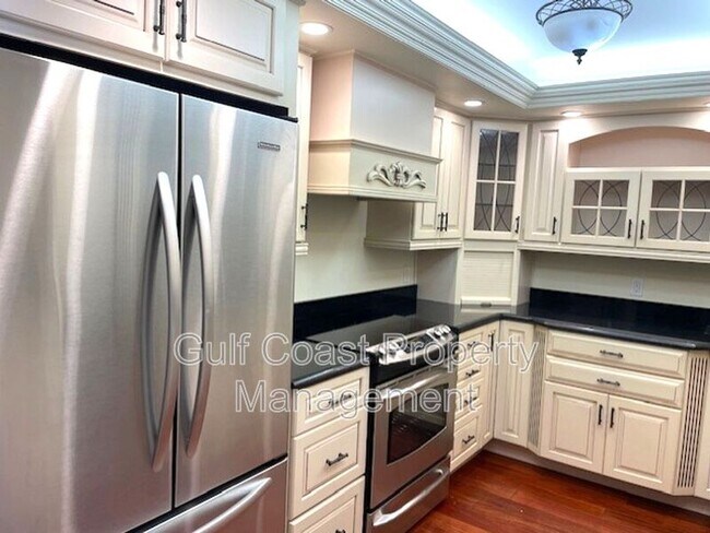 Photo - 101 S Gulfstream Ave Unit 9D