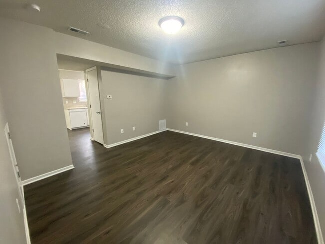 Photo - 1549 Pleasant View Dr
