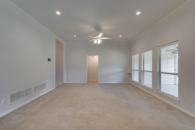 Photo - 1644 Greenway Ct