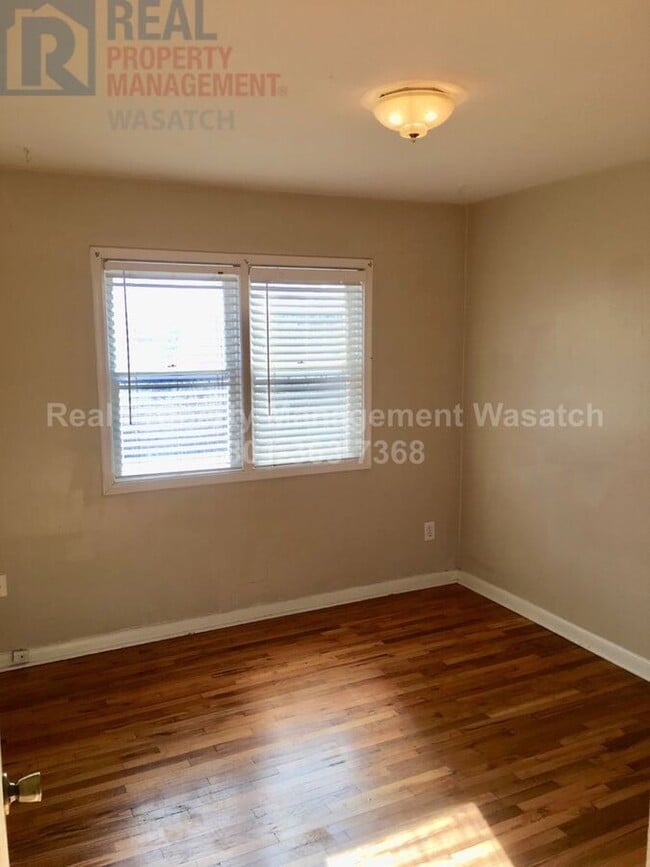 Photo - 1488 S Green St Unit # A