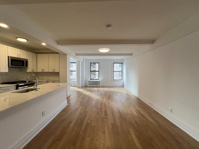 Building Photo - 3 bedroom in NEW YORK NY 10025 Unit 5B