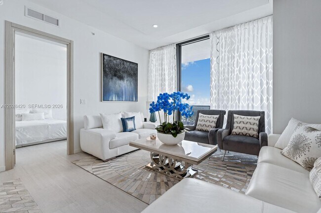 Photo - 1000 Brickell Plaza Unidad PH6006