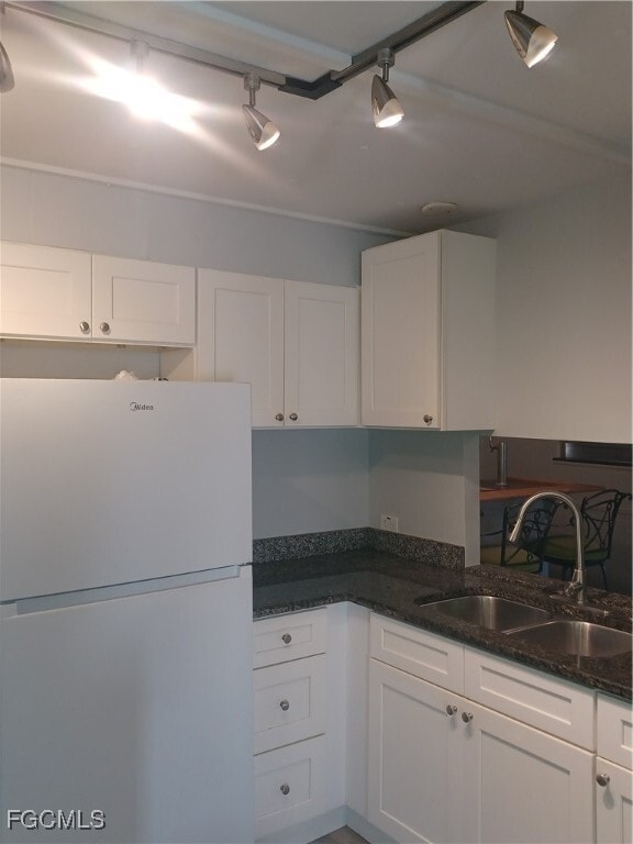 Photo - 5577 Meadowlark Ln