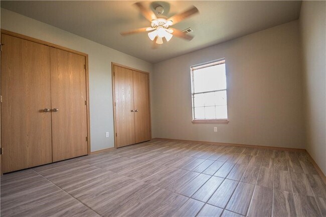 Photo - 2755 Carondolet St