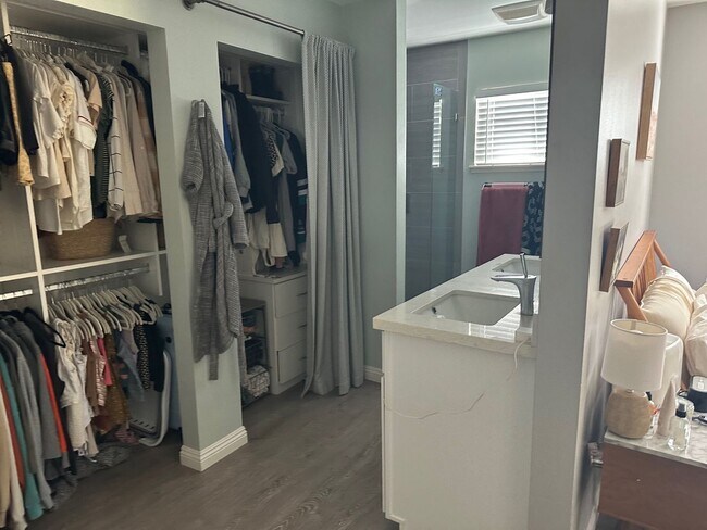 Photo - 3018 N Oceanview St