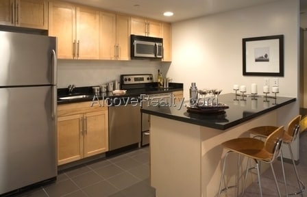Building Photo - 350 Third St Unit 414 Rental