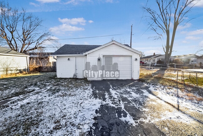 Photo - 2153 Wallace Ave