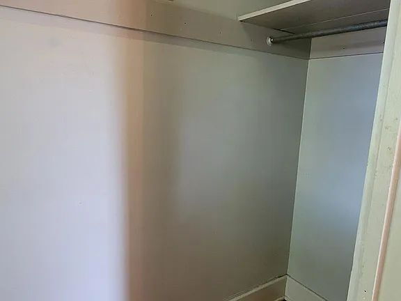 Photo - "Spacious 5-Bedroom Retreat with Fireplace Charm on S Broadway!"