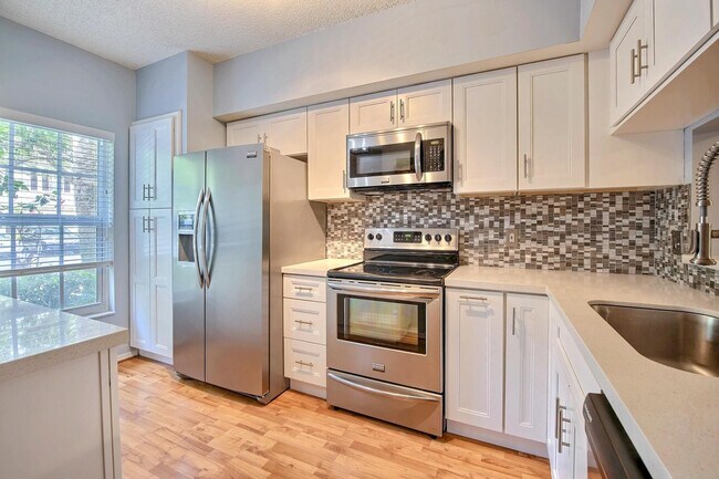 Photo - 154 SW 96th Terrace