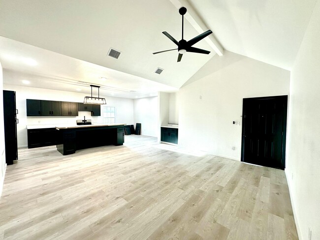 Photo - 2617 47th St