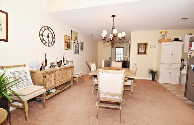 Photo - 822 Portofino Pl