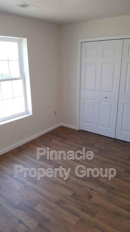 Photo - 7201 Maple Valley Rd