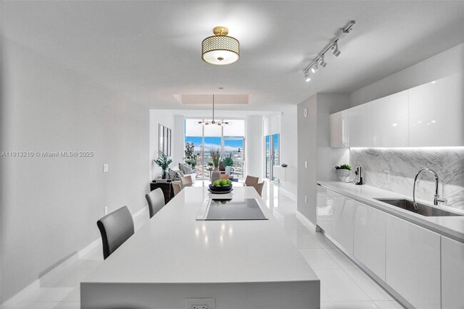 Photo - 851 NE 1st Ave Unit 1801