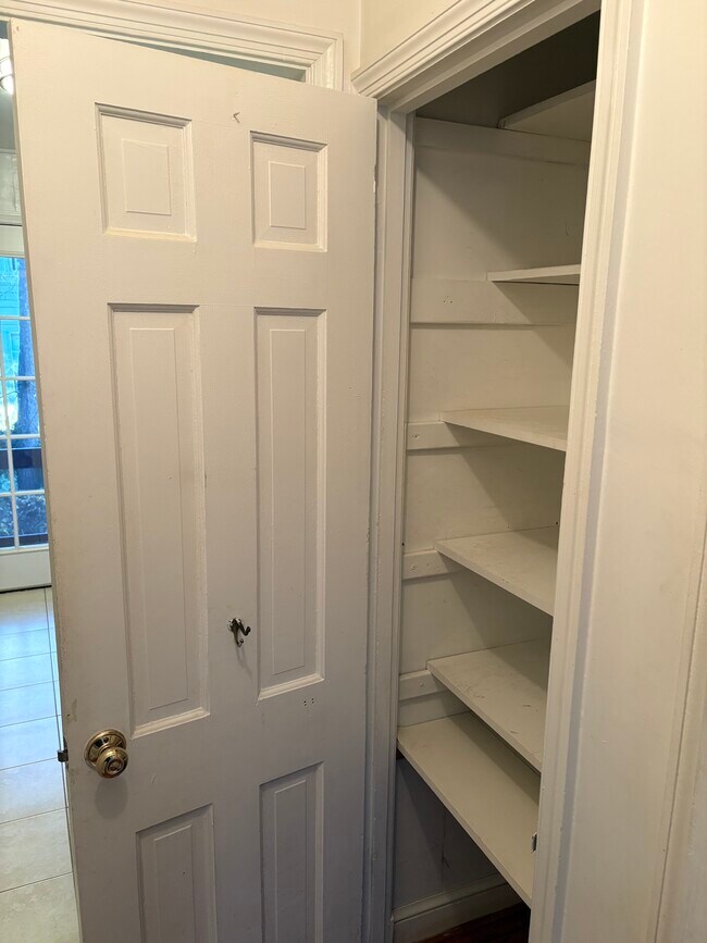 Photo - 22 Kentbury Way